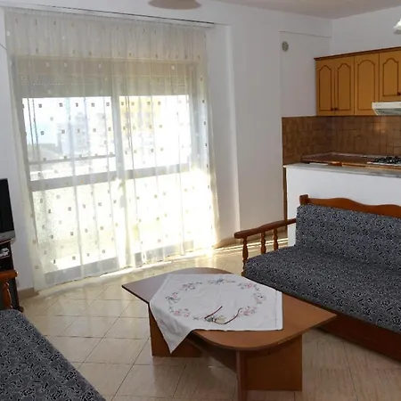 Apartment Super Apartament 100 Metres From The Sea