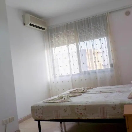 Super 100 Metres From The Sea Apartamento